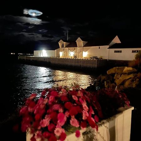 1. Etg I Dampskipsbrygga, Lodingen Havn Екстер'єр фото